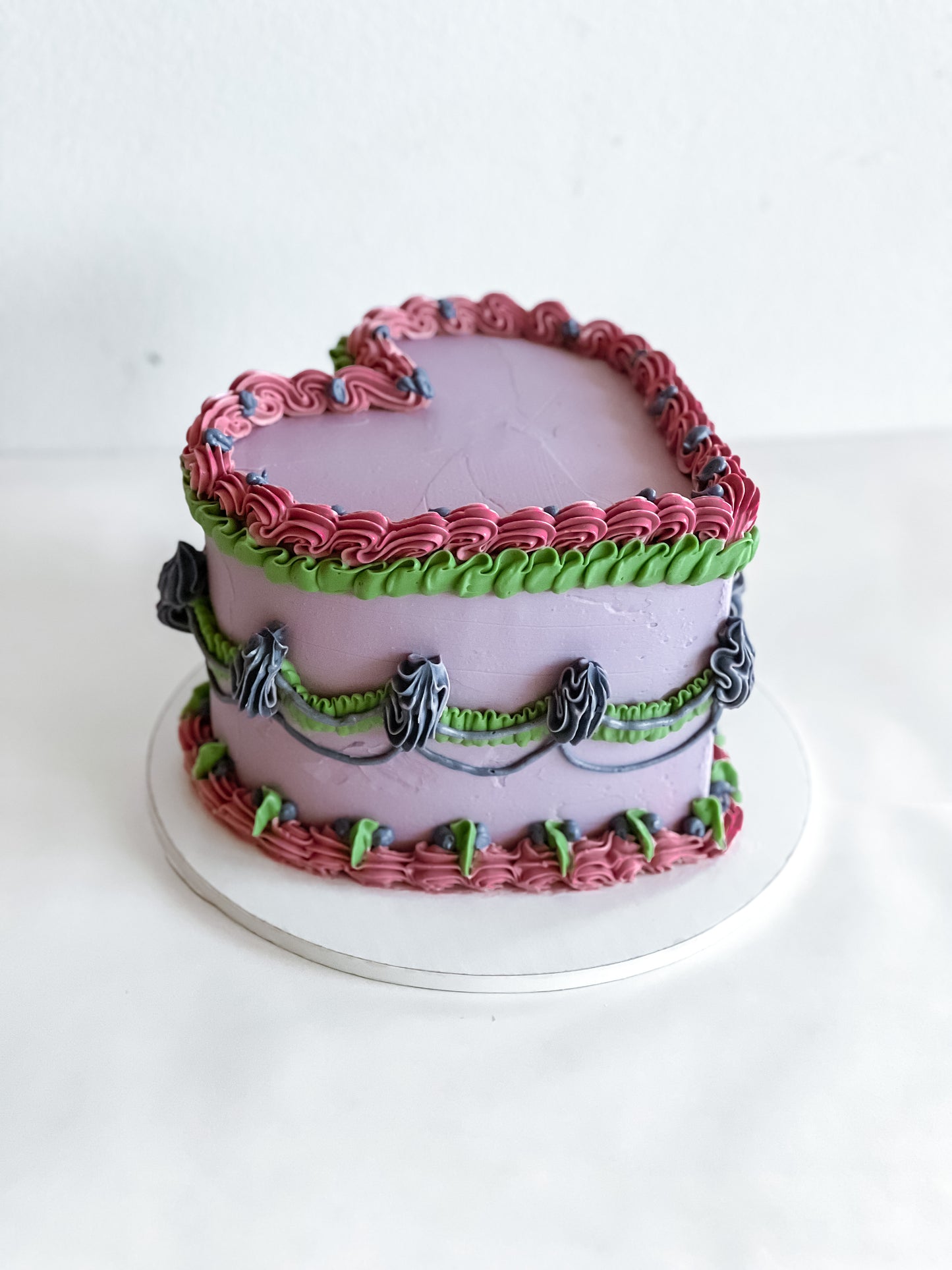 Valentines Heart Vintage Cake