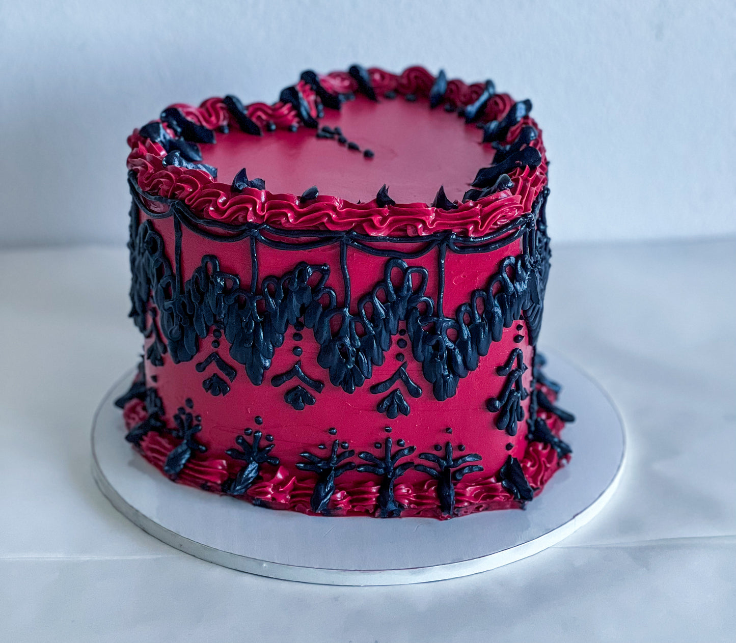 Valentines Heart Vintage Cake