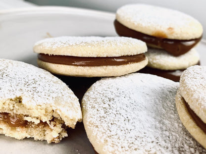 Alfajores (Soft Butter Cookie with Caramel)